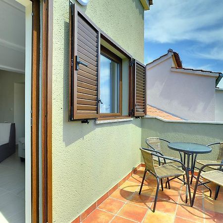Apartment Rita 1 Ровинь Экстерьер фото