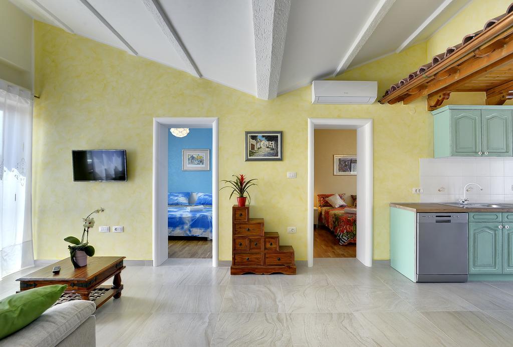 Apartment Rita 1 Ровинь Экстерьер фото